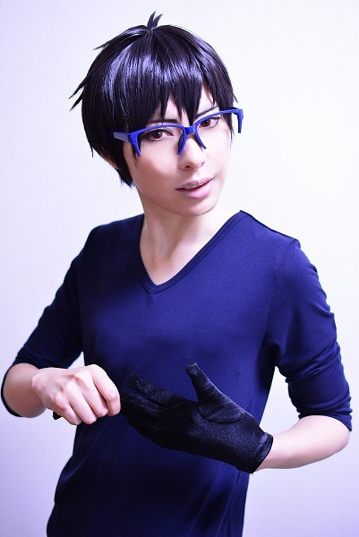 九游体育官网_防城港两车相撞致一人被困 消防员喊话:坚持住!(图3) 九游体育平台